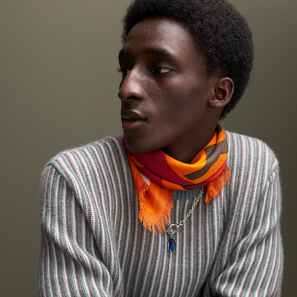velký lov fringed scarf 65 | Hermès UK
